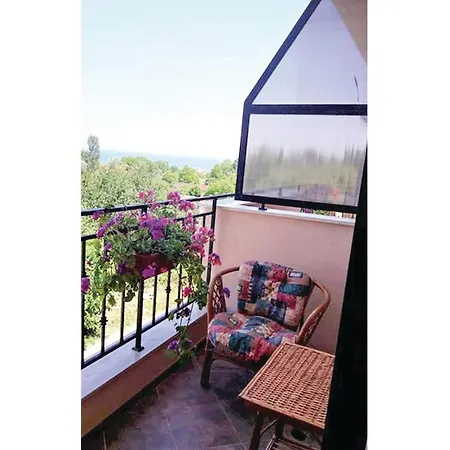 One-bedroom In Byala بايالا